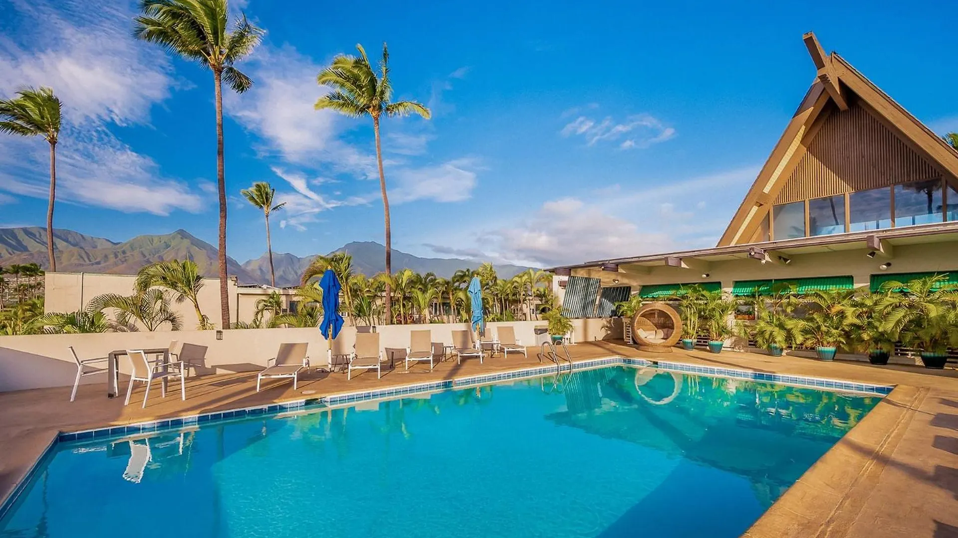 קאהולוי Maui Beach Hotel