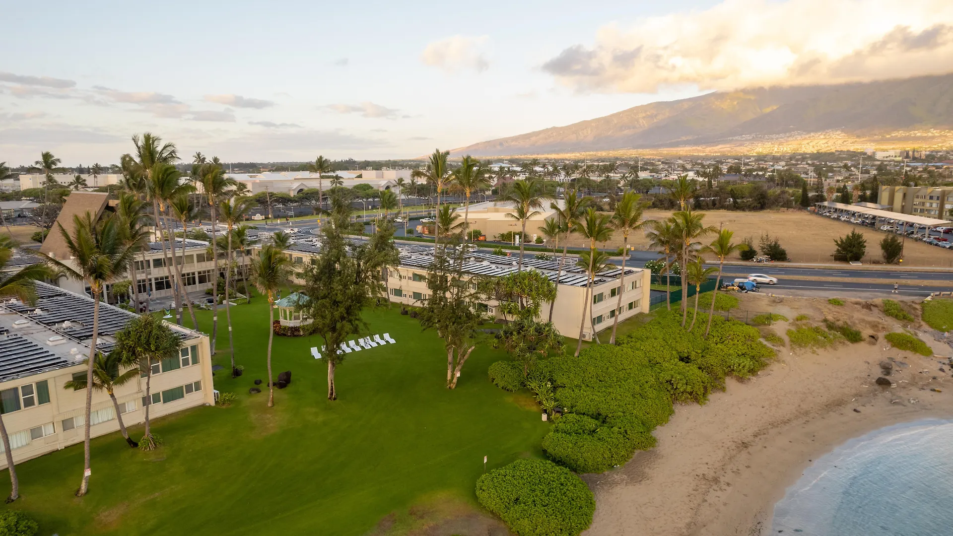 ***  Maui Beach Hotel Kahului United States